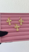 NUGGET CROSS PENDANT