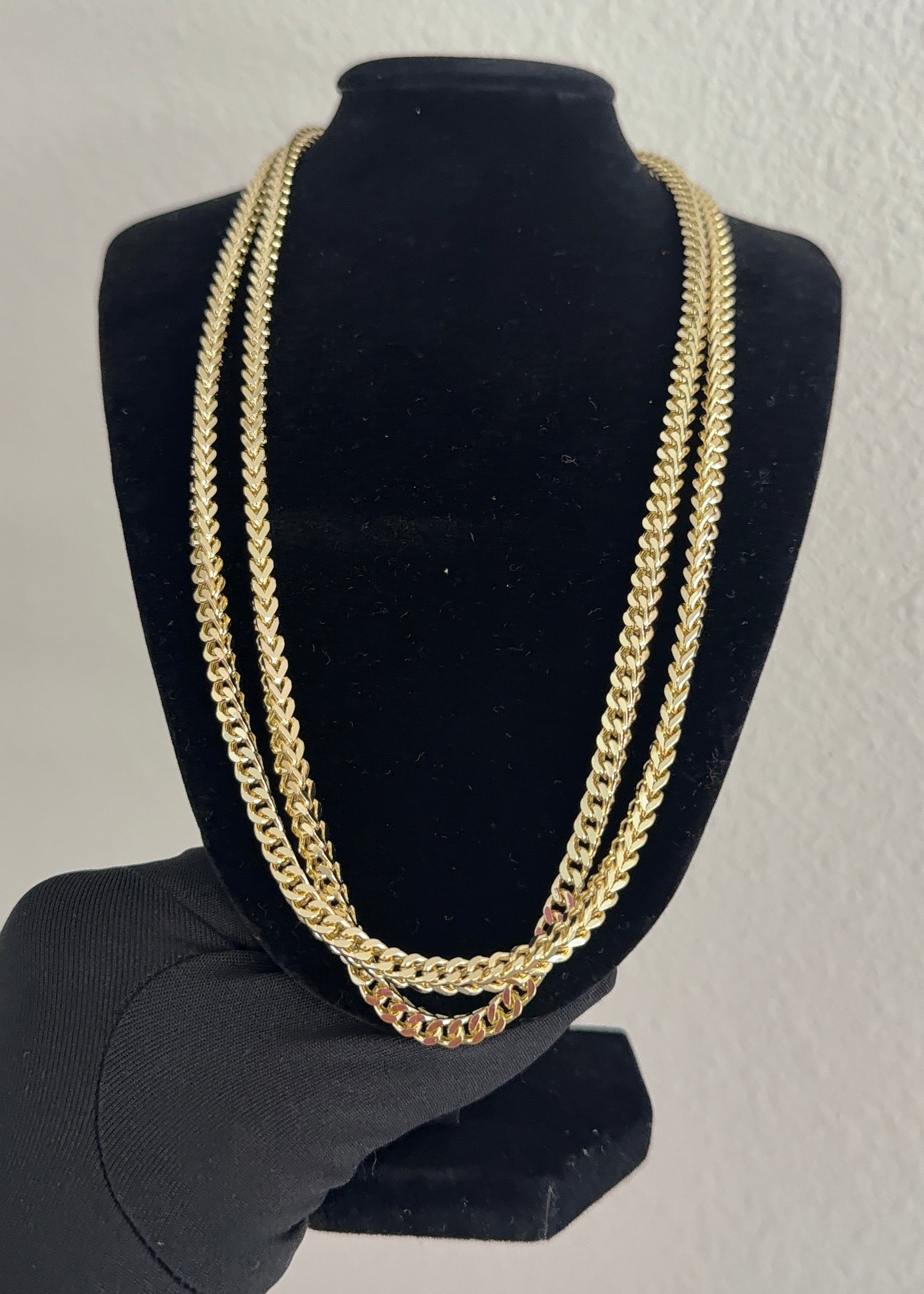 CUBAN CHAIN